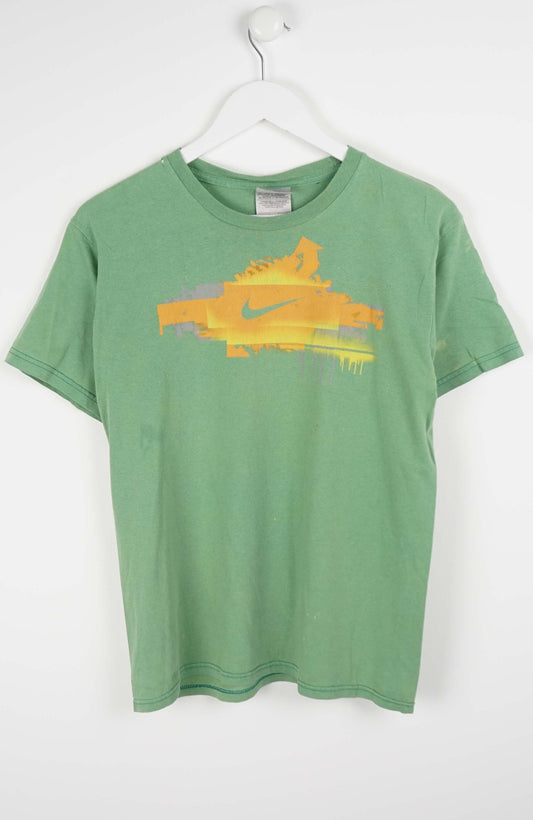 VINTAGE NIKE T-SHIRT (S)