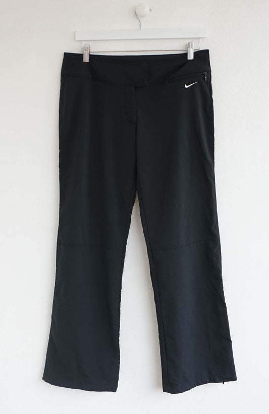 VINTAGE NIKE TRACK PANTS (M)