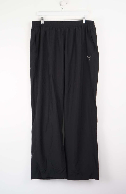 VINTAGE PUMA TRACK PANTS (XL)